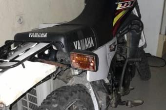VENTE MOTOS YAMAHA AG100 et DT125